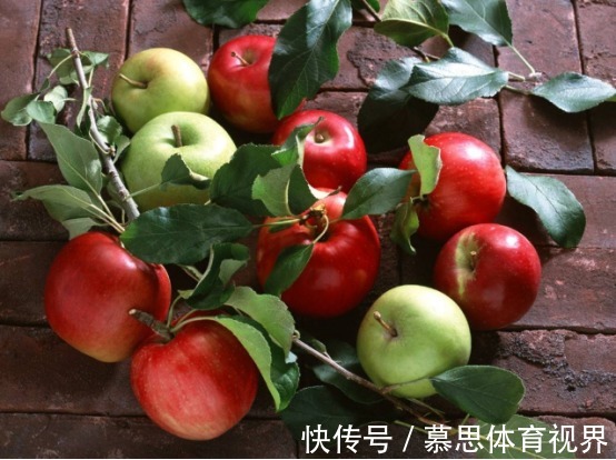 健康|晚上吃苹果不要“命”?营养家说出实话,什么时间吃苹果才健康