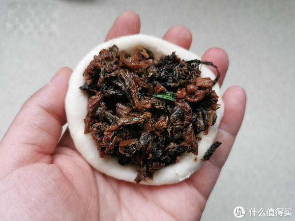 油酥|吃了会上瘾的梅干菜饼，不需要发面，不需要油酥，又香又脆真好吃