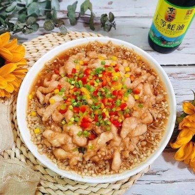 鲜美|#不容错过的鲜美滋味#蒜香巴沙鱼蒸金针菇