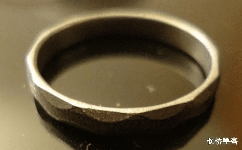 桥梁|一枚戒指背后的故事2次坍塌，88人死亡，工程师心中的“锁”