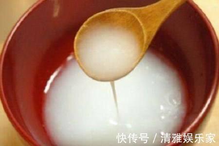 淘米|茉莉花最爱3种“肥料”,家中就有,浇一点,花大芳香、开爆盆!