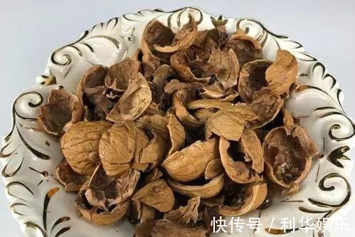 排水性|君子兰的土里掺点“它”,10年不烂根,越长越壮实