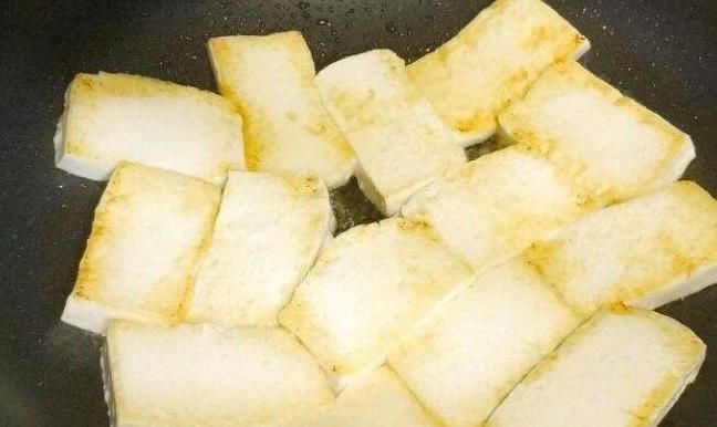 花蛤|夏天遇到这鱼从不还价,一买就是2条,做给孩子吃补钙健脑无乱刺