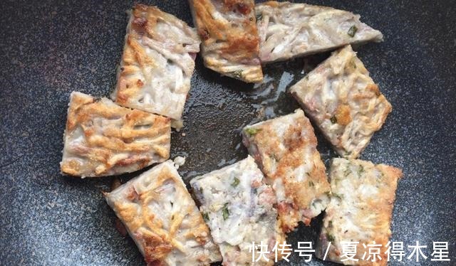 过程|让我来教你做香糯芋头糕吧,不仅过程简单,吃起来更是清甜不腻口!