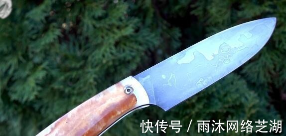 啤酒|老外做了一把用啤酒淬火的刀, 这刀威力如何