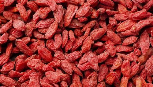 枸杞早上吃和晚上吃哪个好?每天吃多少粒最佳