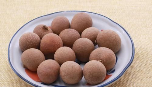 食物|女性要管住嘴,子宫肌瘤是吃出来的,四类食物别放任吃,越吃越大