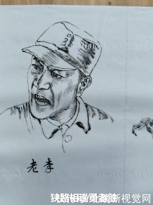 男子|高手在民间！男子手绘亮剑人物致敬经典，网友“梦回”剧情神评论