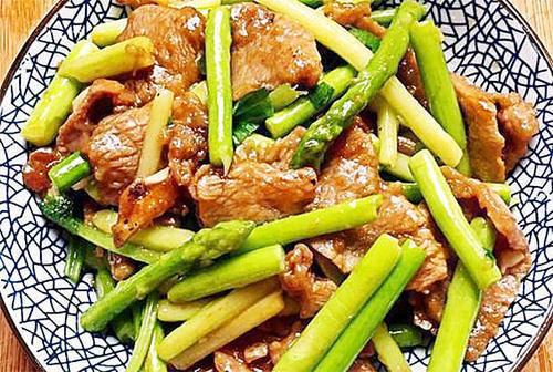 常吃|老少都爱的“强身菜”，强筋健骨，孩子吃了少生病，你还不会做？