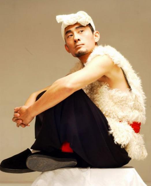 从身价千万到“伪造农民身份”,被揭穿谎言后的阿宝,现状如何