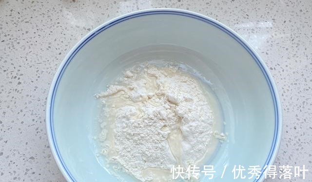 孩子挑食不爱吃饭，试试彩色蝴蝶面营养美味易消化，自己做真简单！