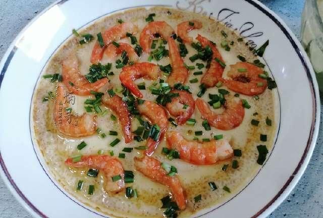 朋友圈|母女仨的晚餐,瞬间在朋友圈沸腾了网友怪不得孩子个高还不胖