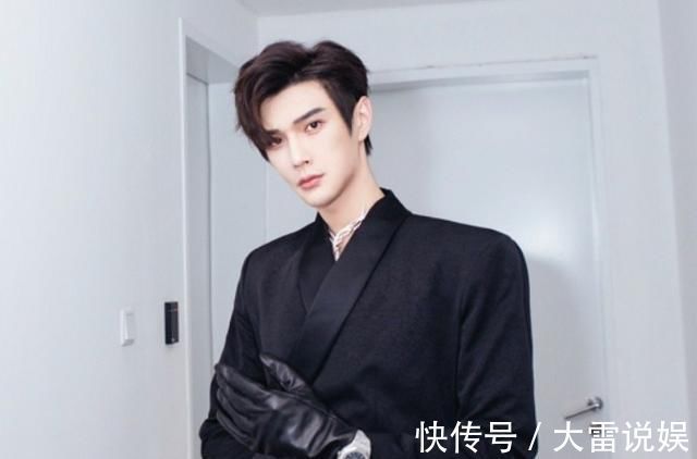 一波未平一波又起,继《青3》“倒奶事件”后,又被曝选手偷东西