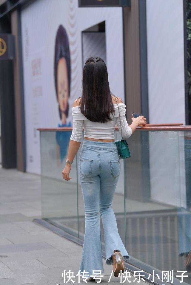 下半身|红色优雅上衣搭配黑色靓丽短裤，百搭的利器，比较显瘦