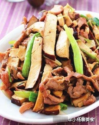 美味|爱上猪肉的此种美味做法，营养鲜香，脆嫩爽口，全家人抢着吃