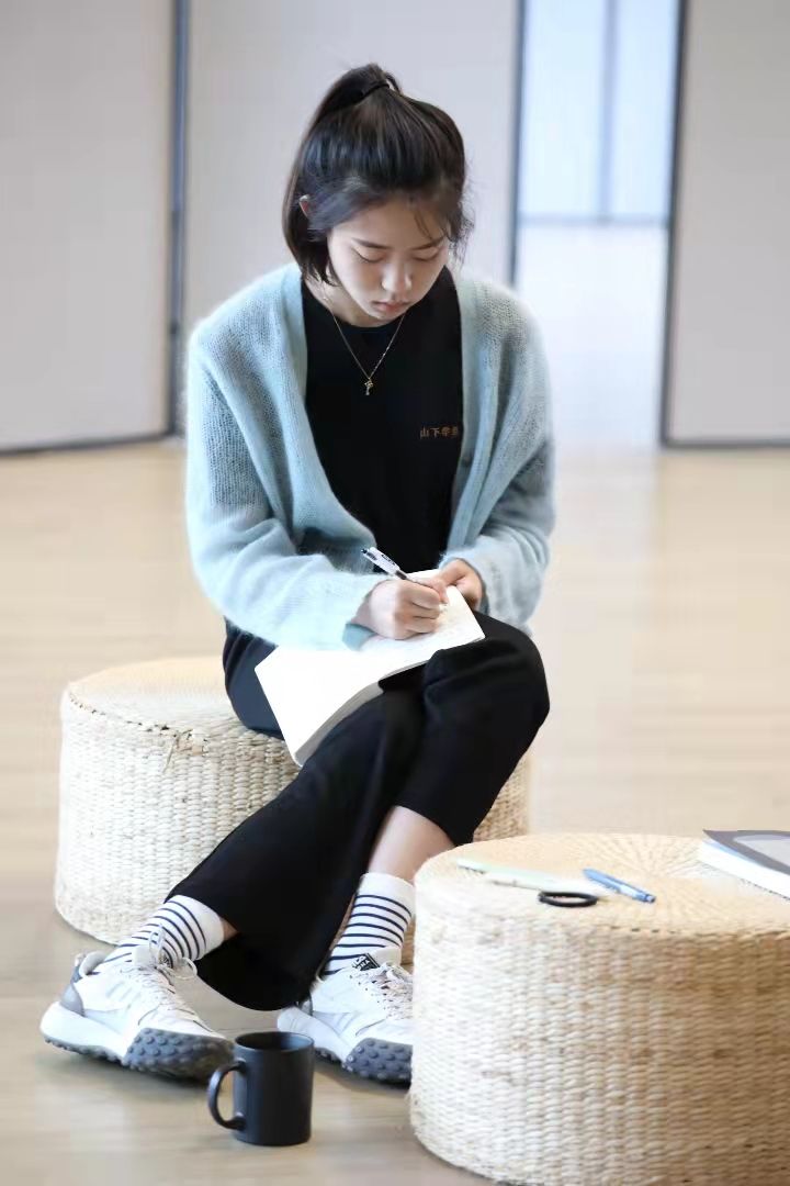 哈利#山下学堂伊万娜·查伯克大师工坊结课：演员有使命通过表演鼓舞观众