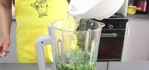 黄瓜最过瘾的吃法,比凉皮和肉还要好吃,天热吃特开胃