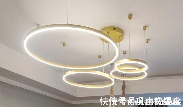 黑板|她家仅65㎡,收纳做到极致,每个空间都吸引着我,太美了!