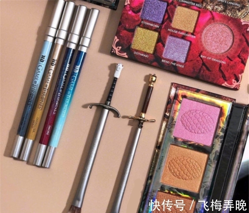 口红 所谓联名彩妆,就是强强联合一起抢钱,彩妆限量盘点快来抱住