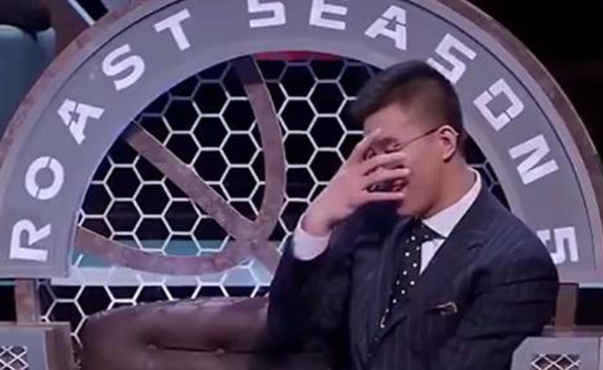 国足|多点娱乐精神吧!李霄鹏称国足像儿子,被喊大侄子的郭艾伦却开骂