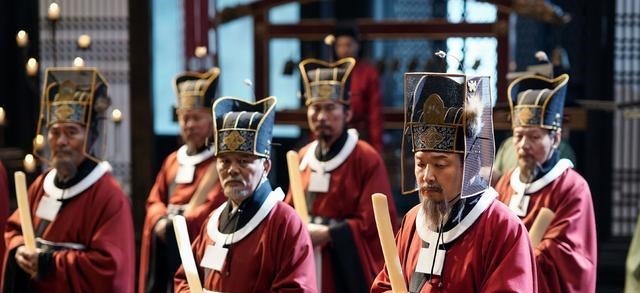 禁军|林冲的“八十万禁军教头”是多大的官与他的能力匹配吗