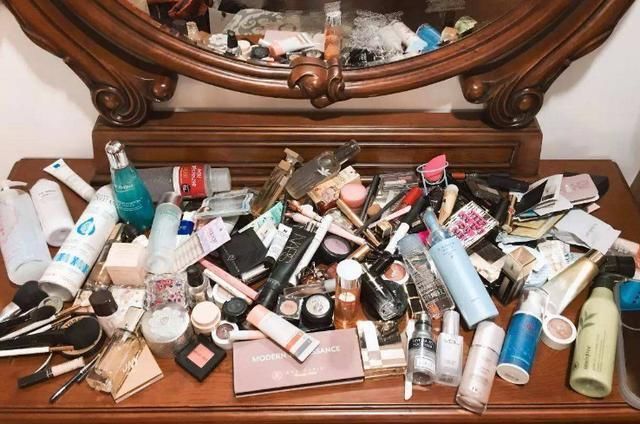 危险|孩子偷偷喝一口,ICU抢救4小时,这东西家里有的就扔了吧