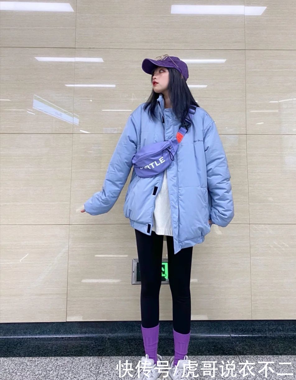 别拿袜子不当单品，今年新流行，袜子外穿太潮流