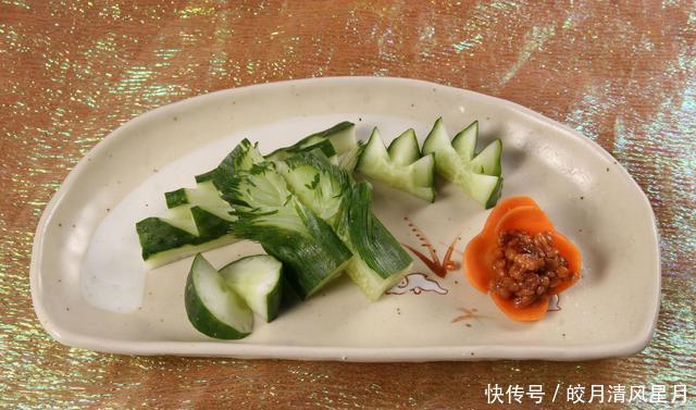 饭店|为什么饭店的拌黄瓜那么好吃,大厨教你,原来技巧在这里!