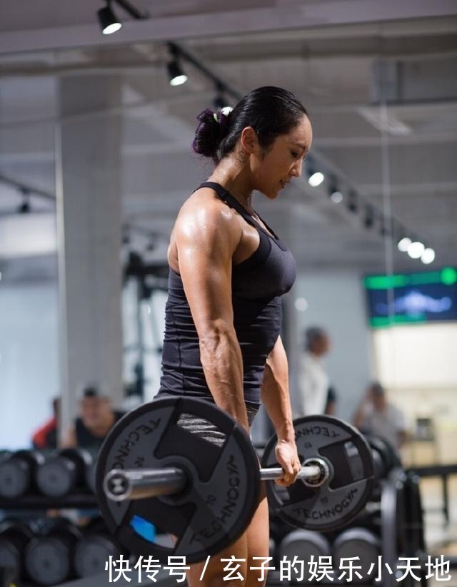 臀部|健身无捷径但也不能走弯路,新手练臀注意2个陷阱,避免南辕北辙