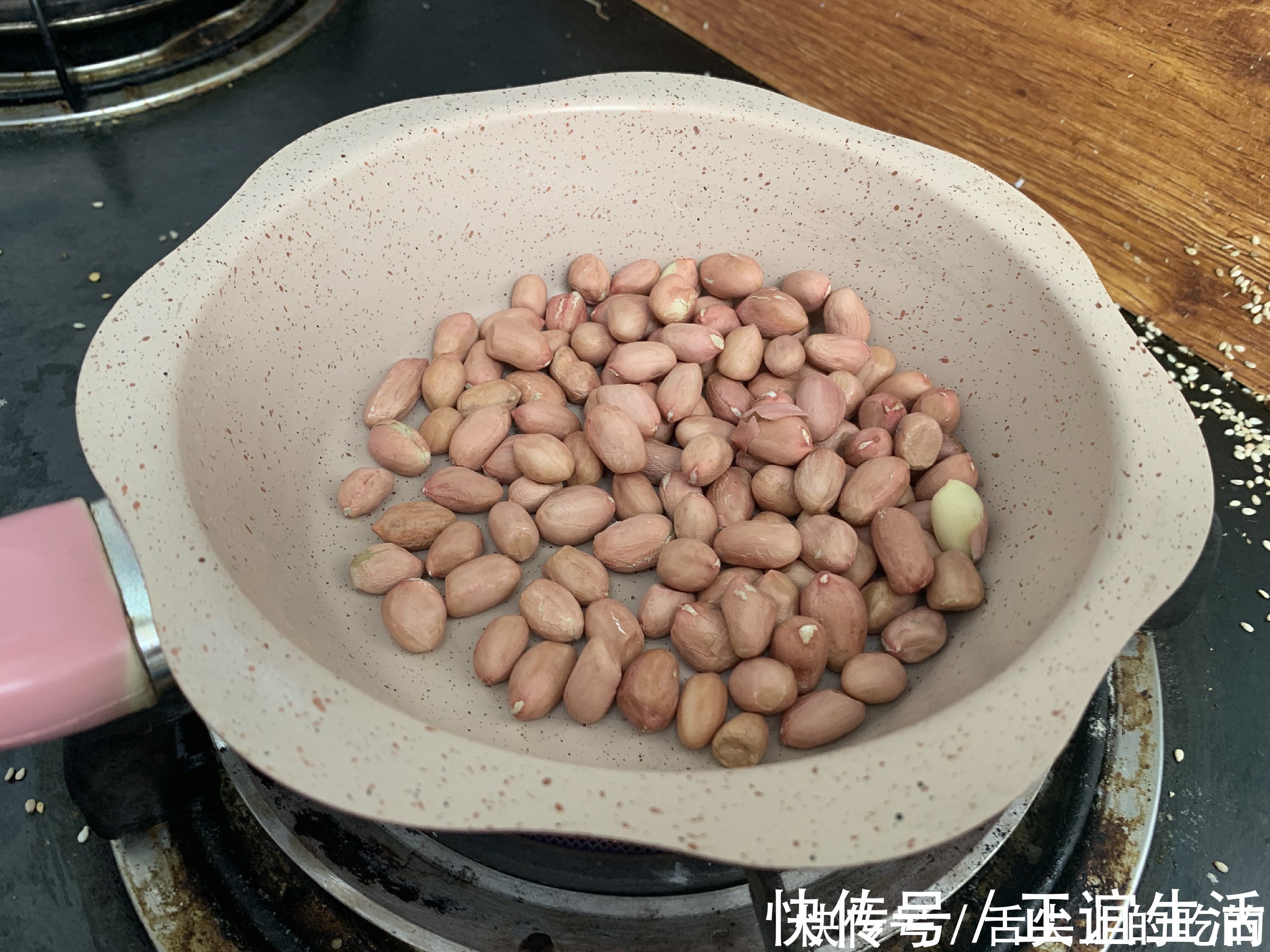 麻汁豆角|想吃芝麻酱不用买,5块钱自制一大瓶,纯正无添加,做法还简单