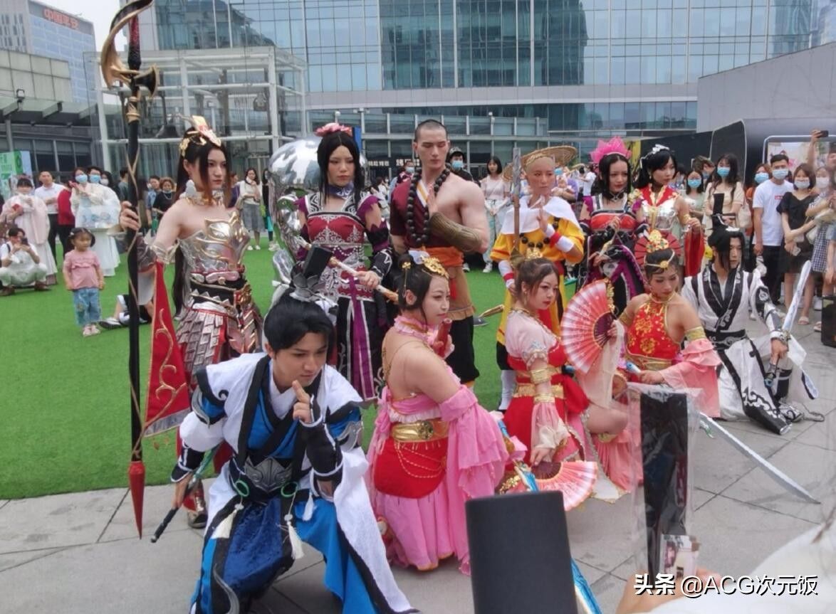 up主|剑网三UP主登上B站首页，COS到位编舞一流，观众直呼老婆真美