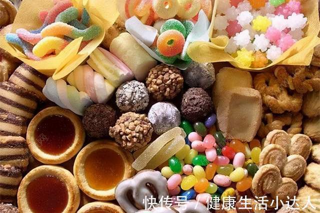 慢跑|三种食物吃太多，血脂会超标，身体出现6个表现，抓紧降脂吧