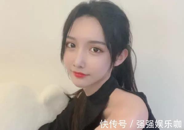 小姐姐|当“女装大佬”艾比的室友是什么感觉什么都好,只除了一点!