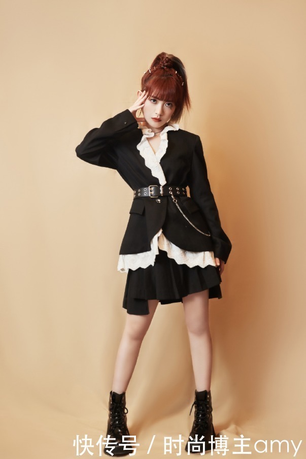 奶油腿|赖美云的“奶油腿”要火了!为显腿长放大招,这身高真只有153吗