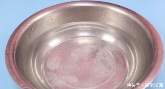 保存豆腐不要放冰箱,从老厨师那偷学一诀窍,放十天依旧新鲜滑嫩