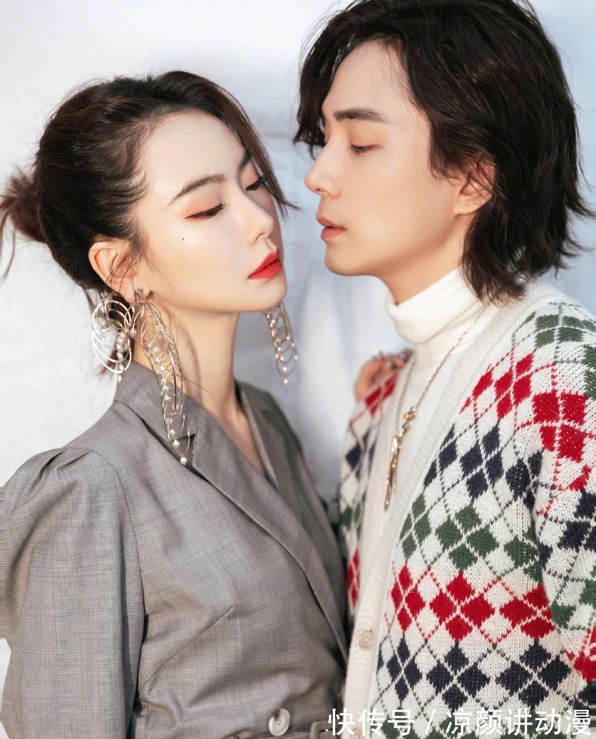 李承铉|李承铉低音舞台出圈,颜值实力都在线,体验到戚薇的快乐了吗?