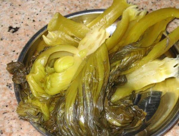 一日三餐|吃花生对血管是有益还是有害?想血管不堵塞,2种素食别往嘴里送