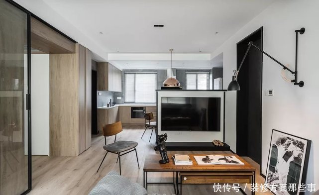 隔墙|74平现代风一居室拆掉厨房隔墙换来大客厅,水泥墙水泥地简单耐看