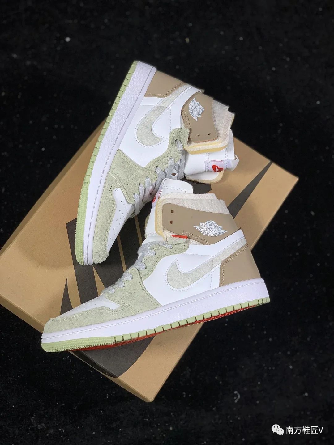 多种材质拼接,质感很绝!这双 Air Jordan 1 Zoom 很难不心动!