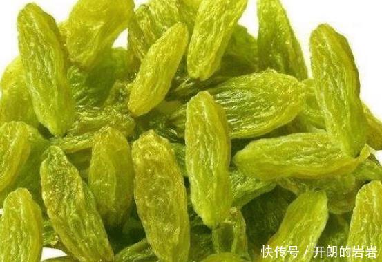 朋友一个月内拿葡萄干当零食, , 结果发生了这样的变化