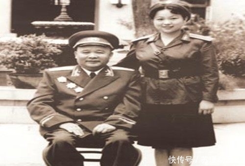徐海东|美国人眼里最神秘的军事家:躺在担架上打鬼子,毛主席对他高度评价!