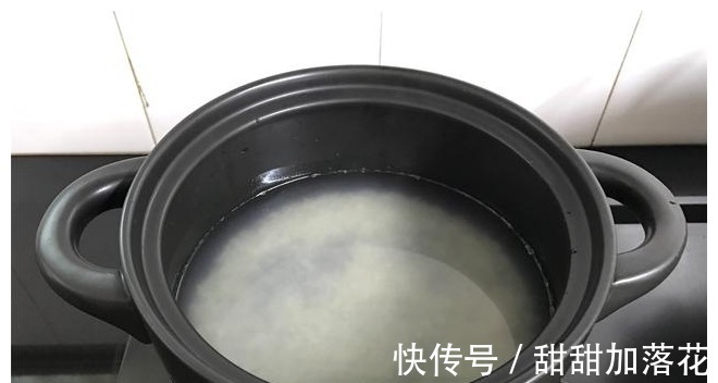 做法|孩子最爱这粥,鲜美营养,做法简单,热乎乎来一碗,胃舒服!