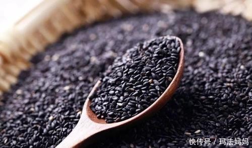 碳酸饮料|70岁大爷骨密度从-3提升到0.4，经验是常服1物，骨不疏松