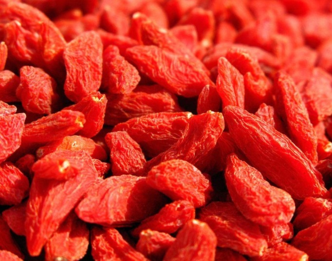 抗氧化物|立冬后,睡前吃几粒枸杞,坚持半月,3个好处可能会找上你