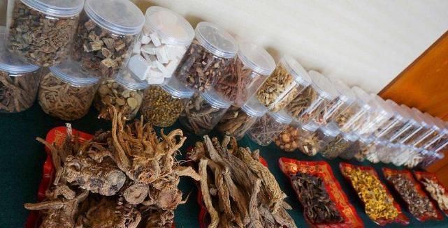 香附|肠胃好，百病消4个简单的“中药方”，赶走多年老胃病