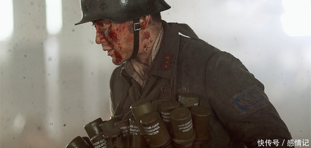 将士|《八佰》中,为啥将士们要抱着手榴弹跳下去?直接扔下去不行吗?