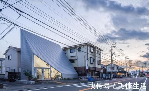 木地板|日本一位艺术家为了与母亲住在一起,盖栋88㎡斜屋,美观又实用,晒晒