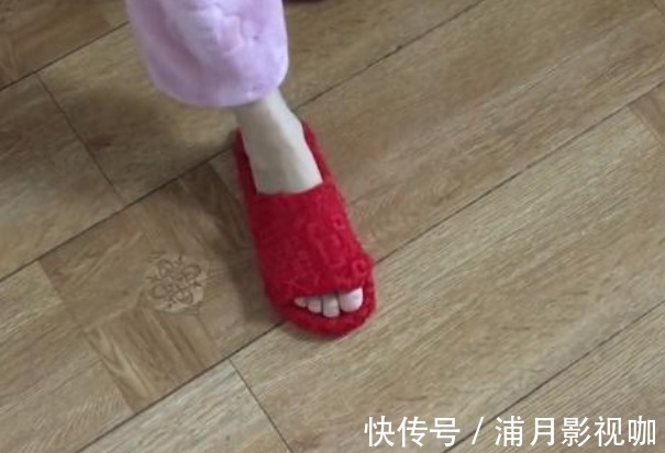 改造|穿坏的旧拖鞋不要扔,简单几步轻松改造,既实用又省钱!