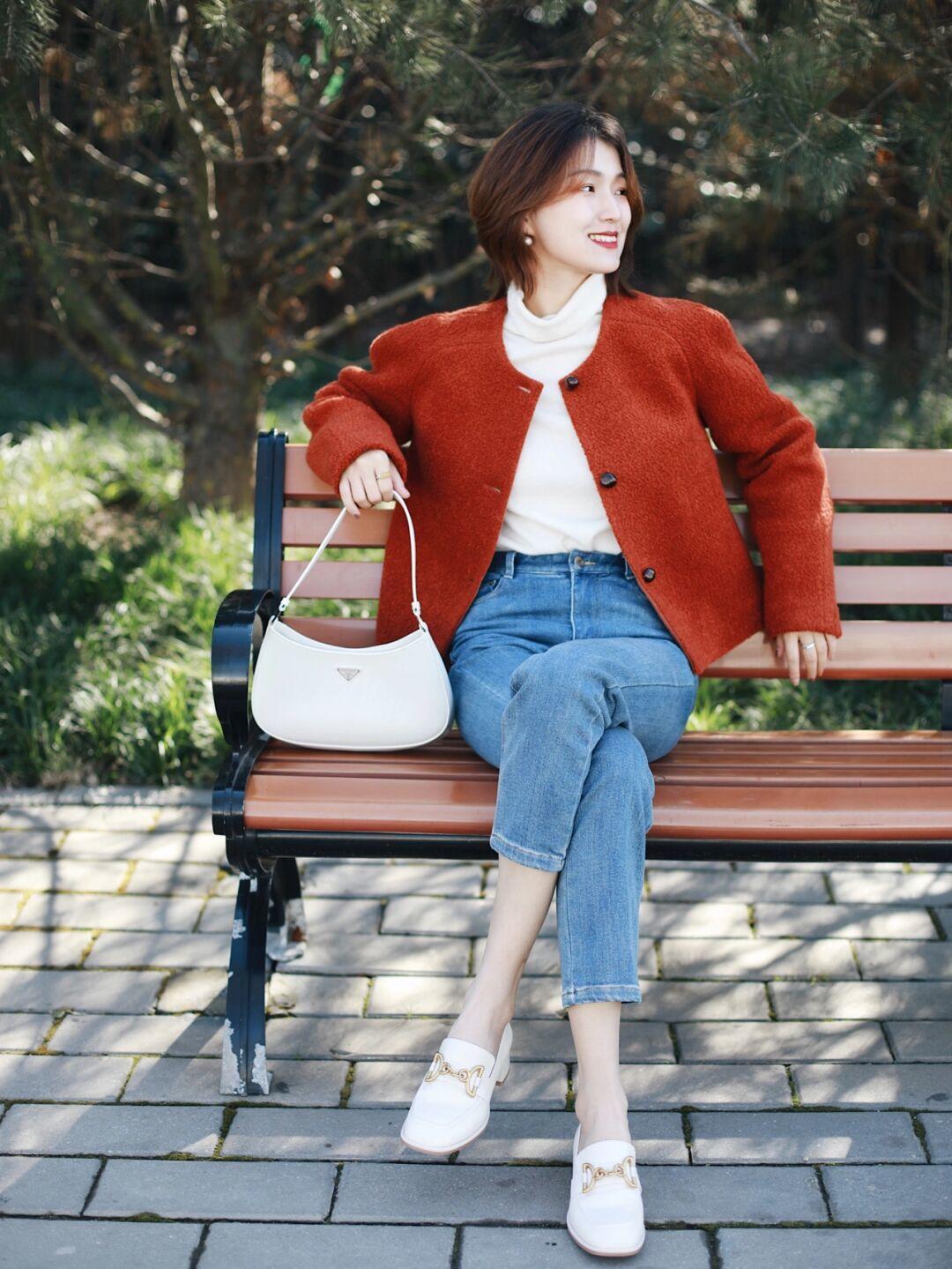 黑白配 冬季不容错过的“毛呢外套”搭配,思路总结好了,看这篇就够