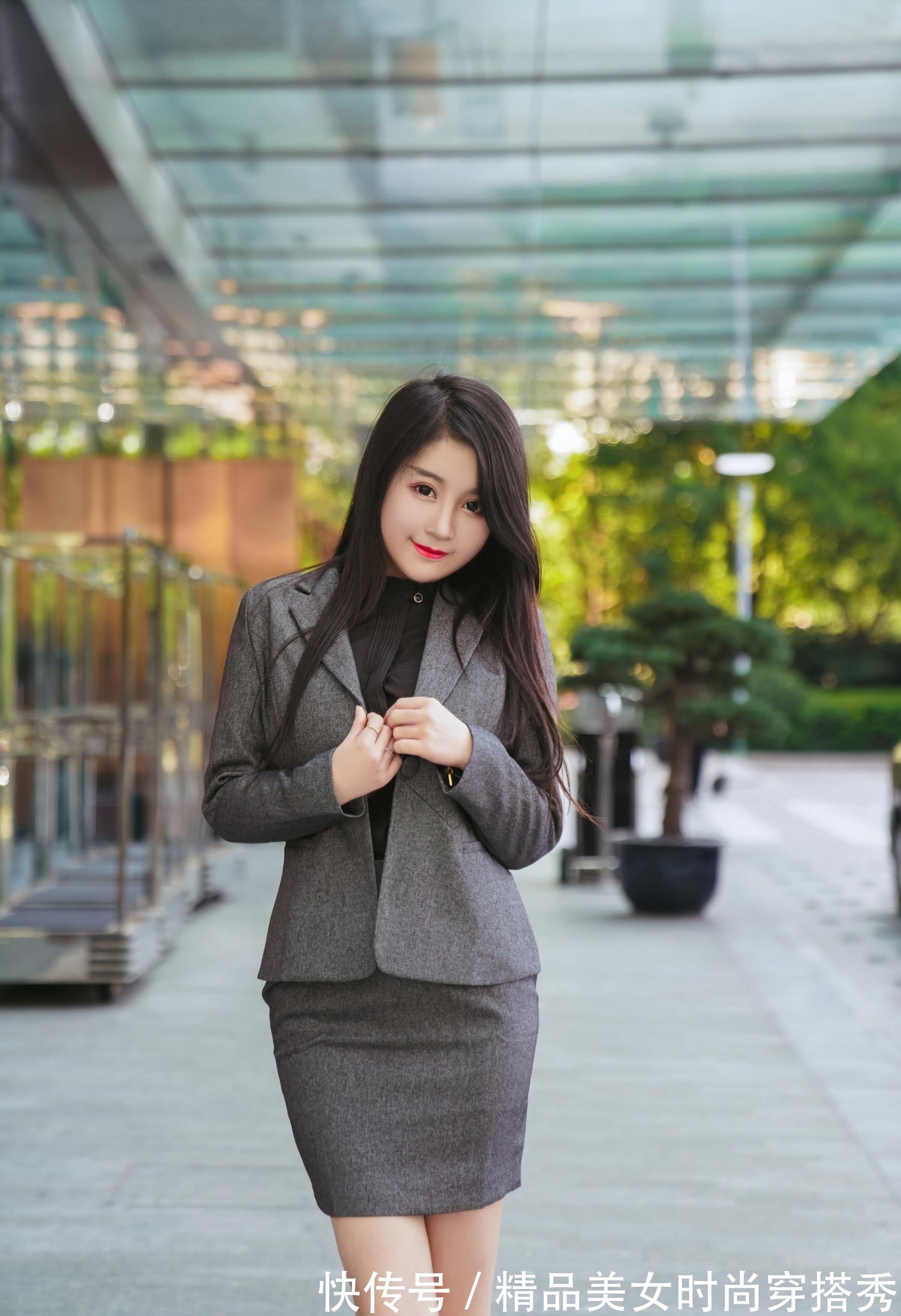 优雅感|极简的西装套装穿搭却一样不失优雅感，让你瞬间女人味十足